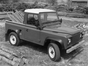 Land Rover Defender 90 Pickup 1984 года